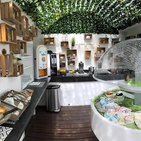 Boutique & La Cap Ferrat Hotel
